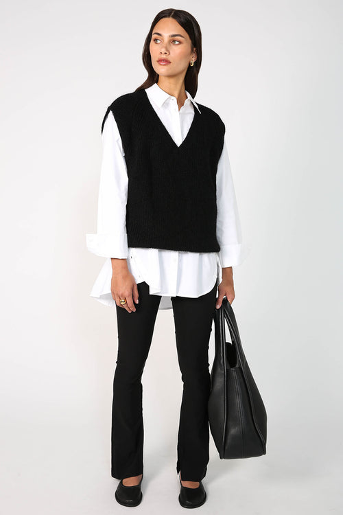 unbutton shirt / white