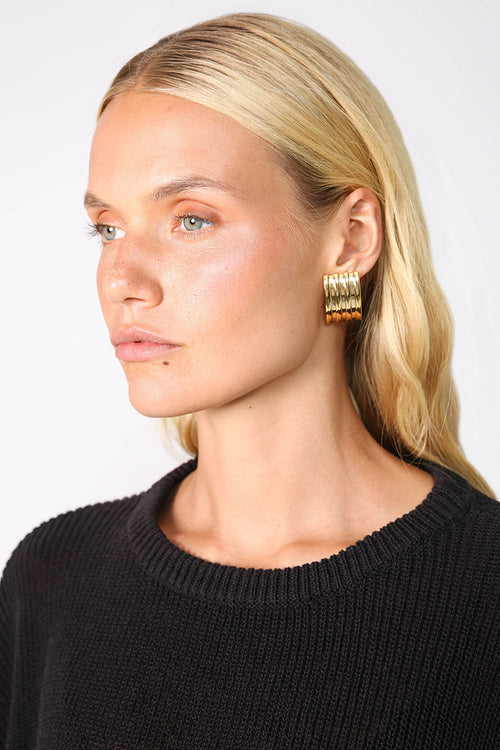 barrel earring / gold