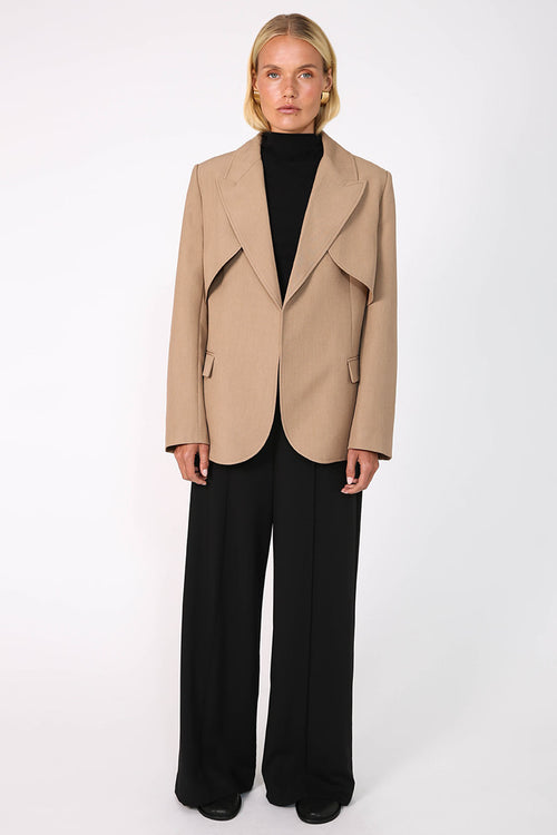 margin tie blazer / camel