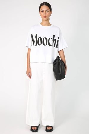 boxed moochi tee / white|black