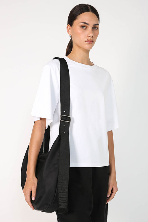 beyond bag / black