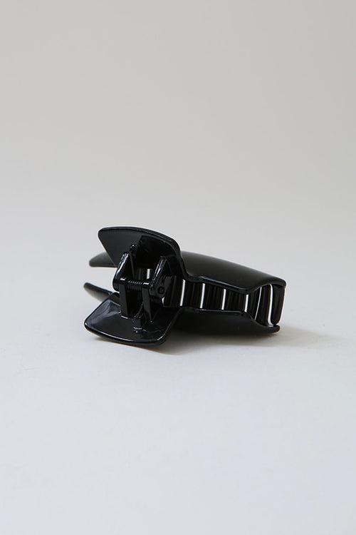 moochi claw clip / black