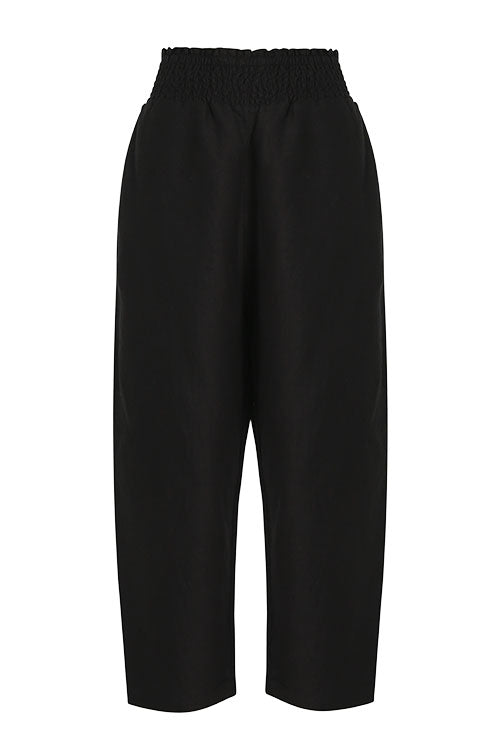 assume pant / black