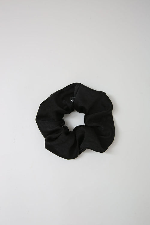 scrunchie / black