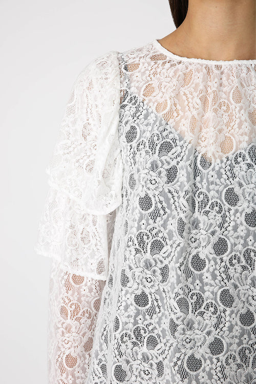 whimsy top / white lace