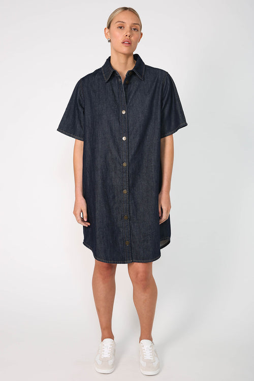 latching shirt dress / dark indigo