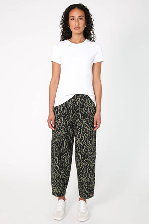 ahead pant / green animal abstract print