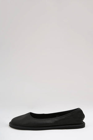 leather ballet flat / black