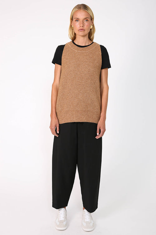 phase vest / camel marle