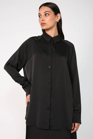 roam shirt / black