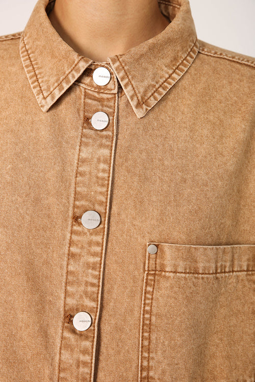 turning shacket / camel wash