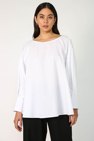 raven top / white