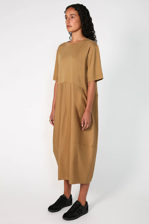 headspin dress / camel