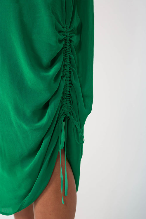 shy dress / intense green