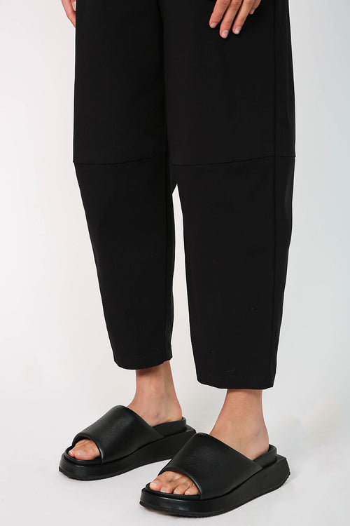 ahead pant / black