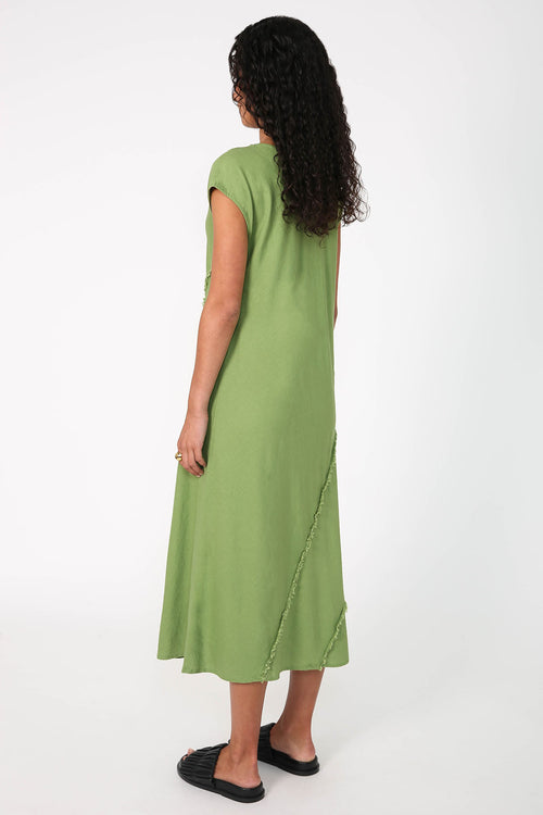 shifting midi dress / leaf green