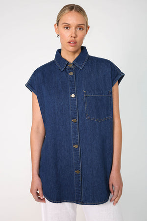 turning vest shacket / indigo blue denim