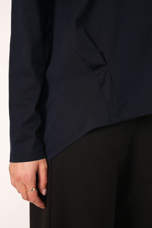 pivoted top / navy