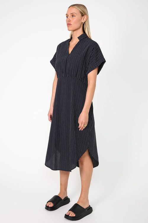 glare dress / navy|white pinstripe