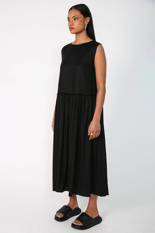 contemp dress / black