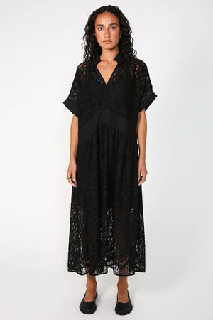 bevel lace midi dress / black lace