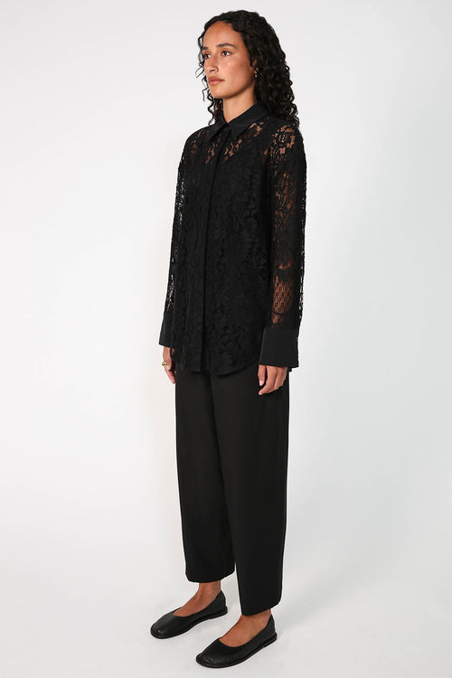 border lace shirt / black lace