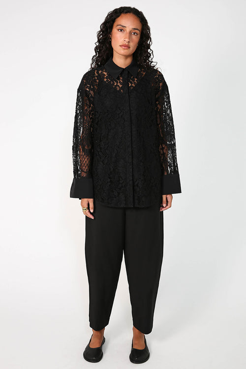 border lace shirt / black lace