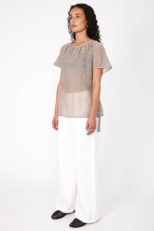 verve tee / latte taupe