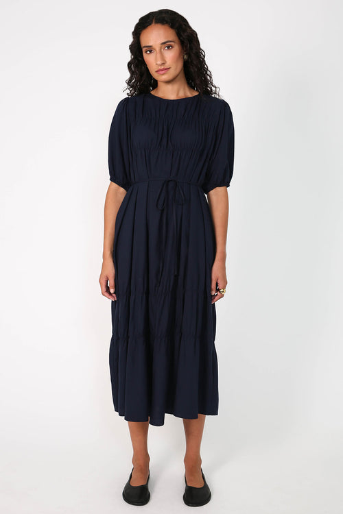 region dress / navy blue