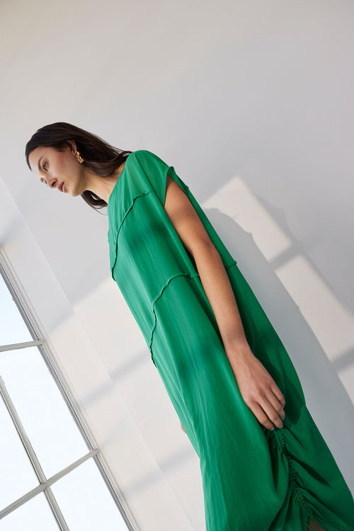 shy dress / intense green