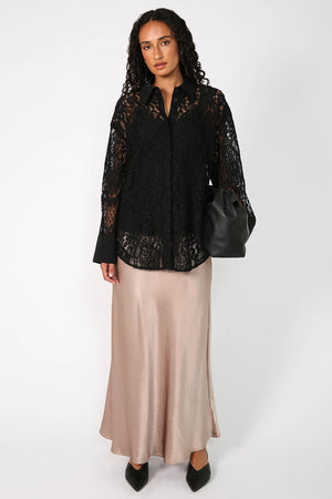 border lace shirt / black lace