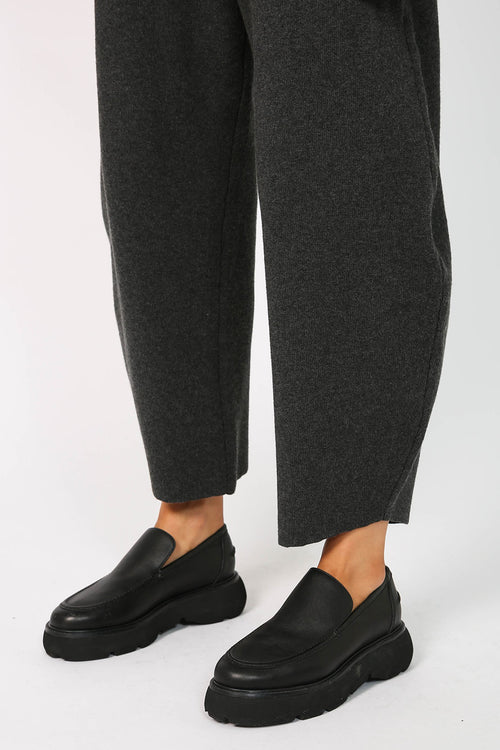 grid loafer / black