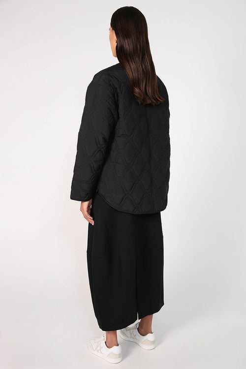 treading jacket / black