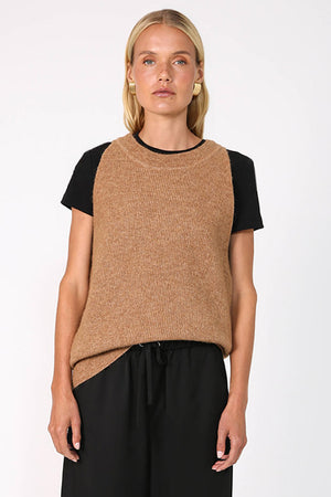 phase vest / camel marle