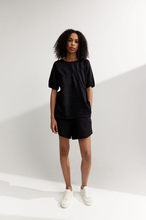 notion tee / black